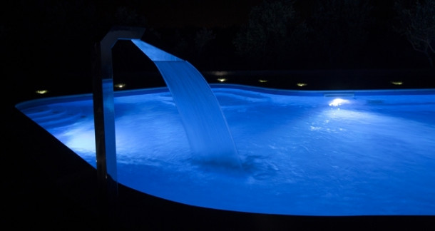 Illuminazione piscina