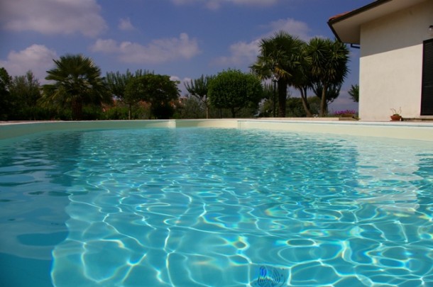 Una piscina interrata efficiente durerà molto più tempo rispetto ad un’altra poco curata.