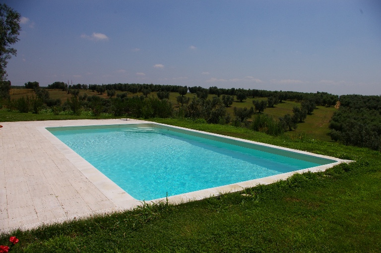 Sterilizzatore a sale per piscine interrate
