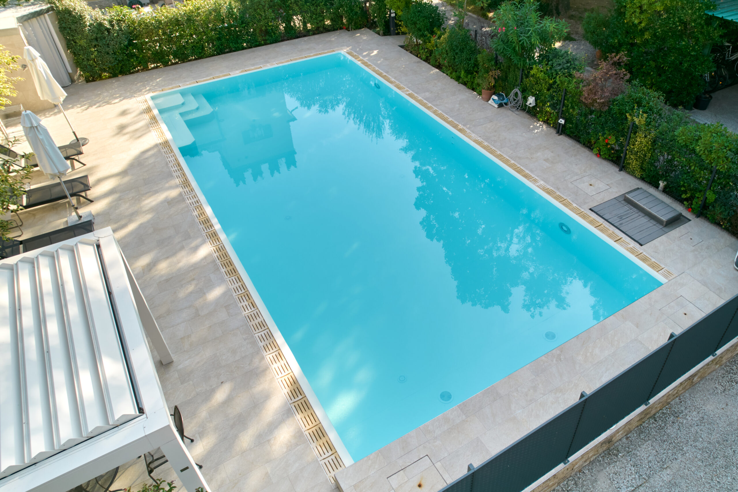 Piscine fuori terra rigide in acciao