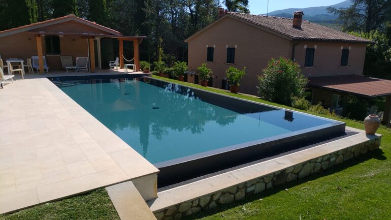 Piscine prefabbricate: realizzate in tempi rapidi Piscine prefabbricate: realizzate in tempi rapidi